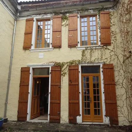 Le Pelerine Sauveterre-de-Bearn